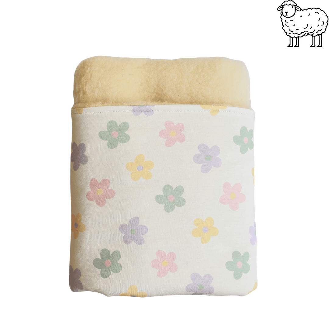 Couverture pour bebe en laine de mouton Vintage Flower – BabyLy