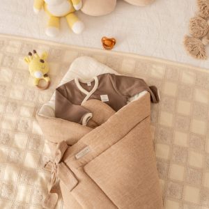 Gigoteuse d’emmaillotage Chevron Caramel – MotulinKa