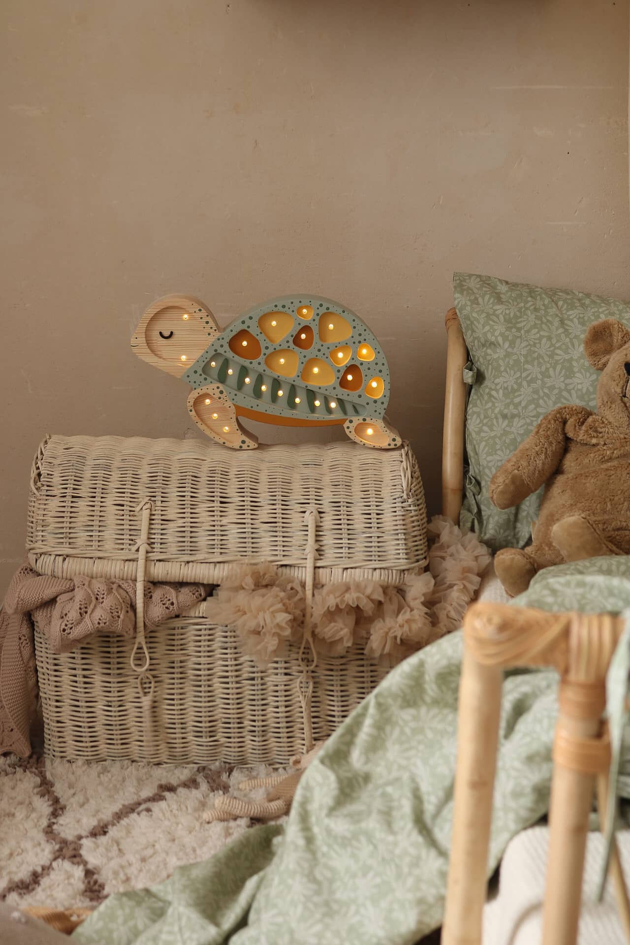 Lampe Turtle Galapagos Sage – Little Lights – Image 3