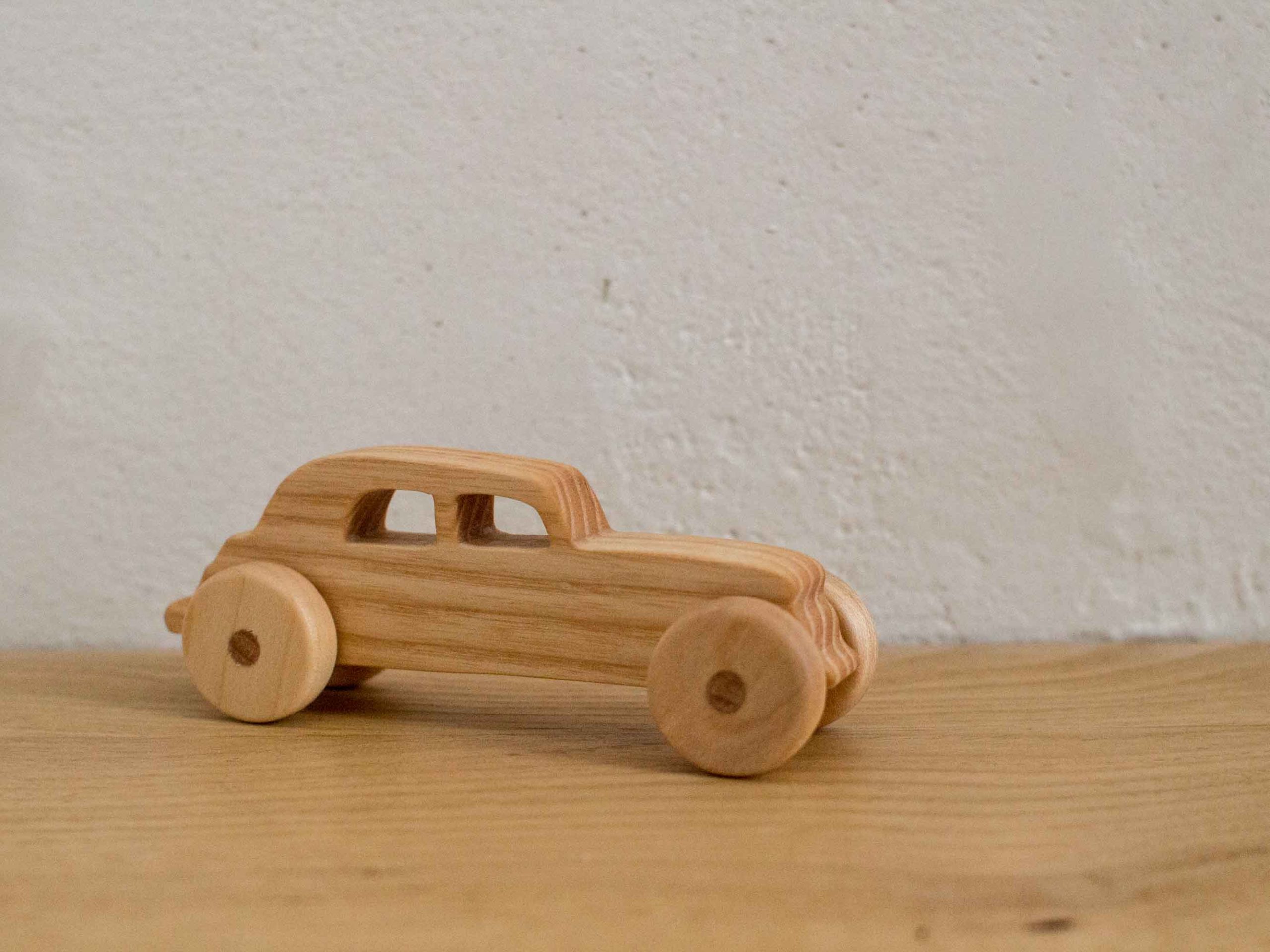 petite voiture « traction » frêne et érable – Image 2