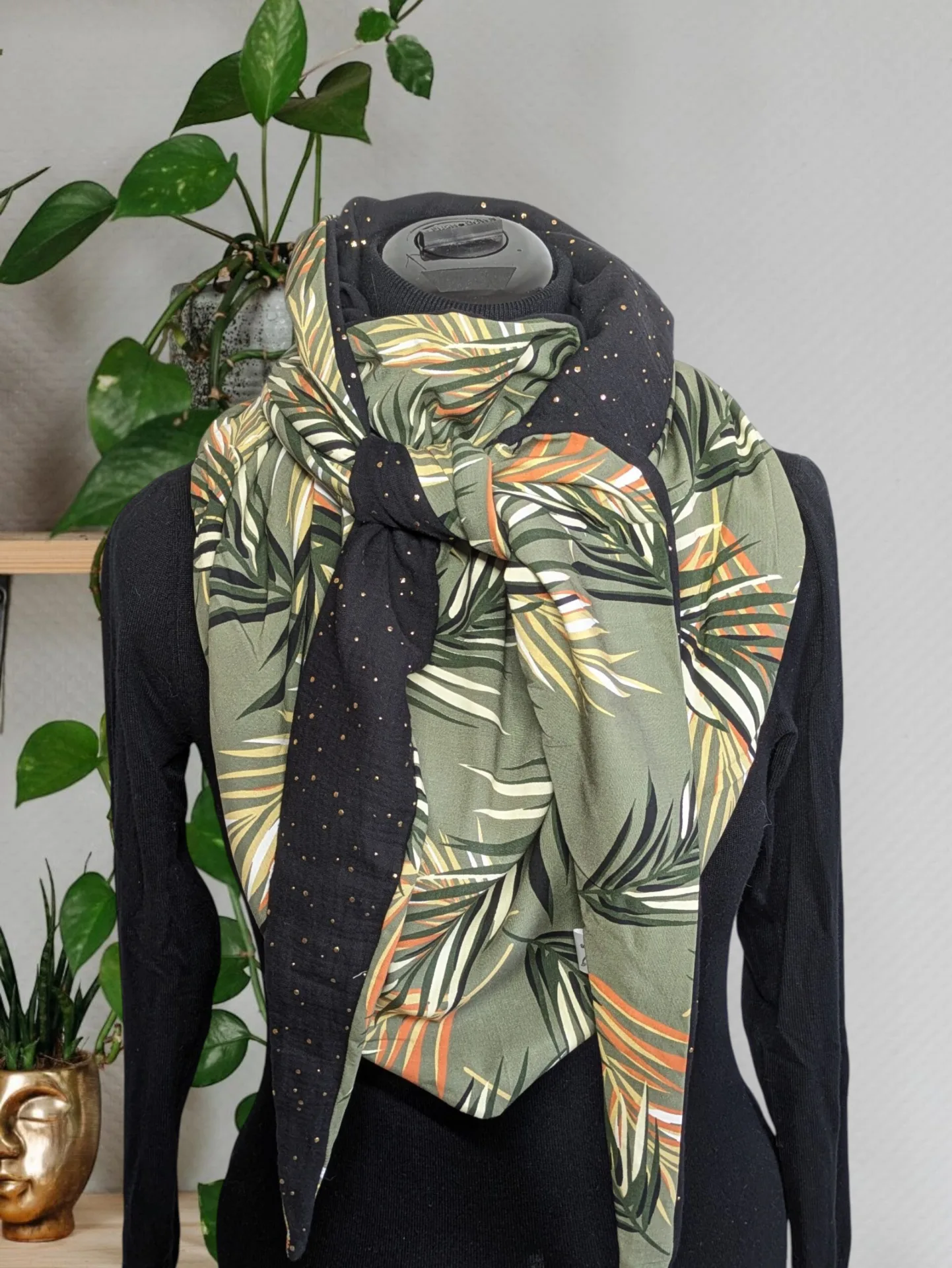 Chèche, écharpe, foulard triangle | Mi-saison | Jardin tissé noir – Image 2