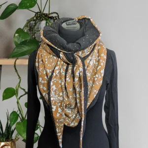Chèche, écharpe, foulard triangle | Mi-saison | Lune de Jasmin