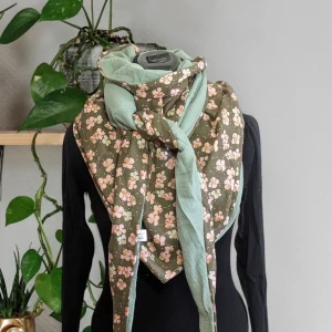 Chèche, écharpe, foulard triangle | Mi-saison | Jardin d’automne
