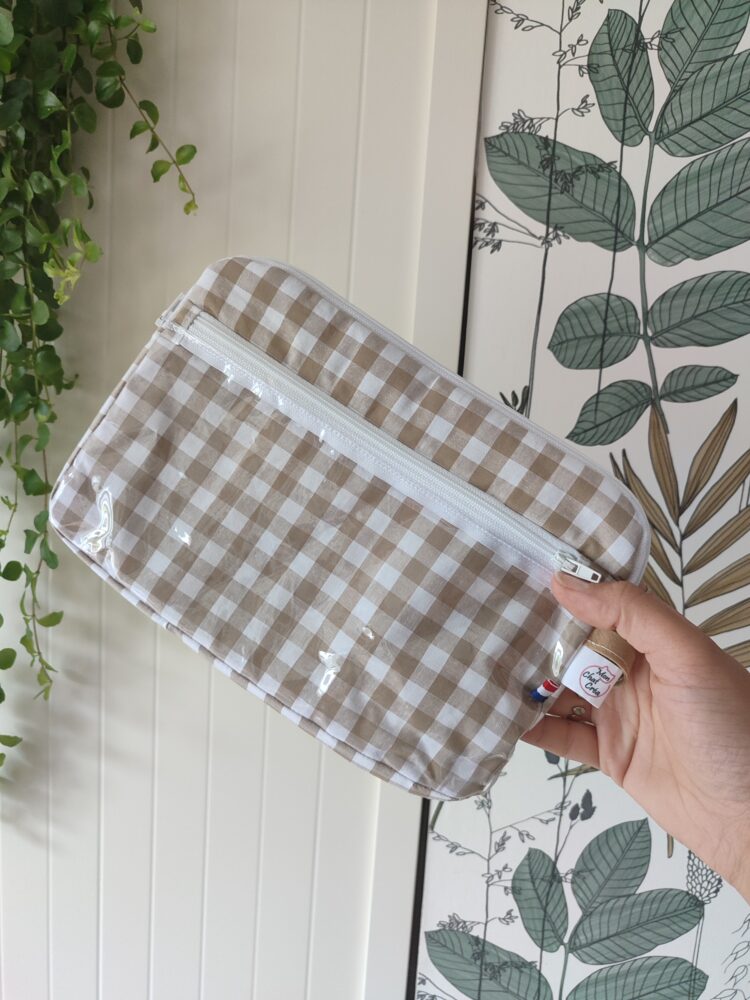 La pochette « La bouquinade 3.0 » Vichy sable