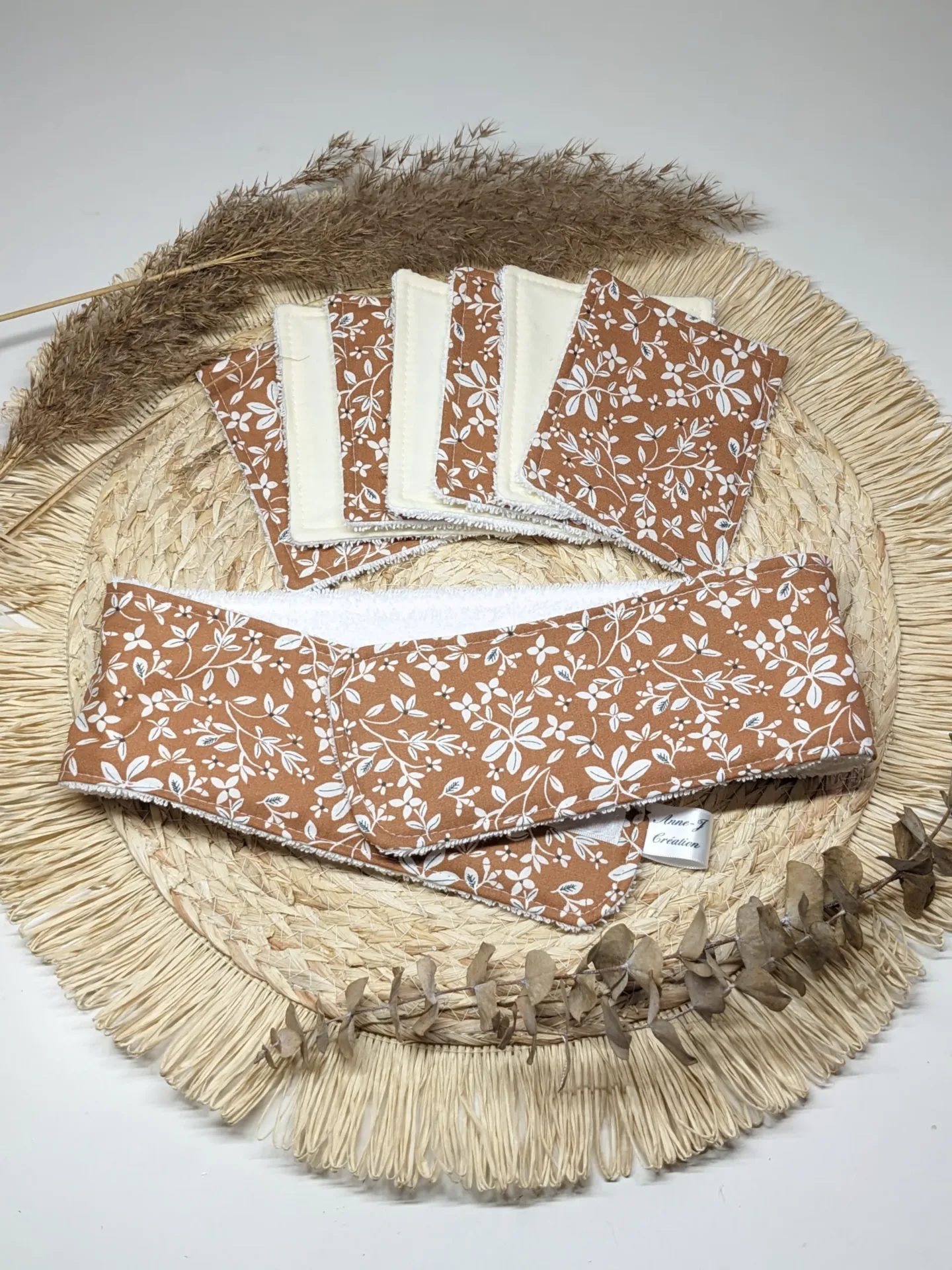 Lot – Bandeau de soin avec lingettes démaquillantes lavables.