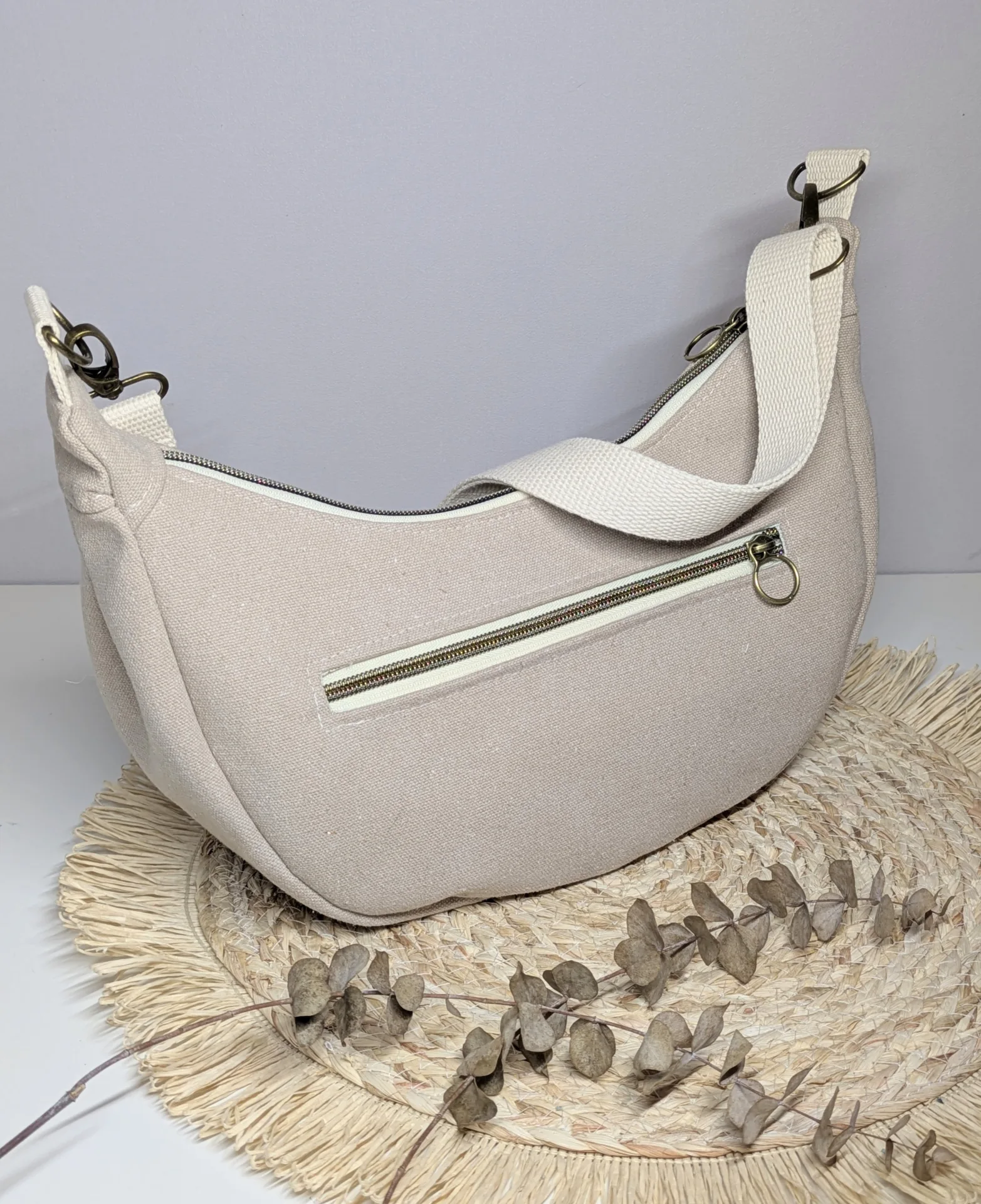 Sac bandoulière demi-lune femme – Beige – Image 5