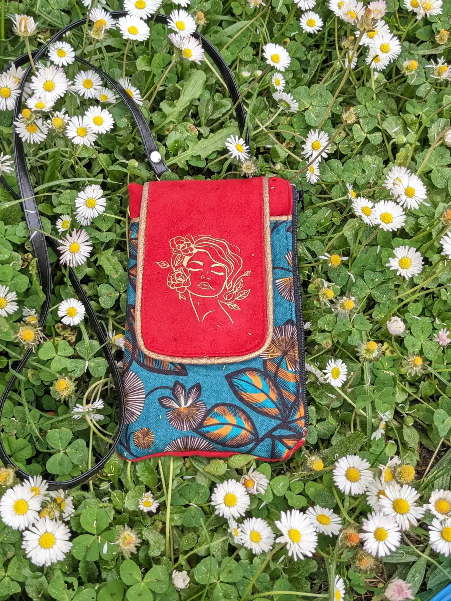 Pochette téléphone avec bandoulière – Lucie – – Image 4