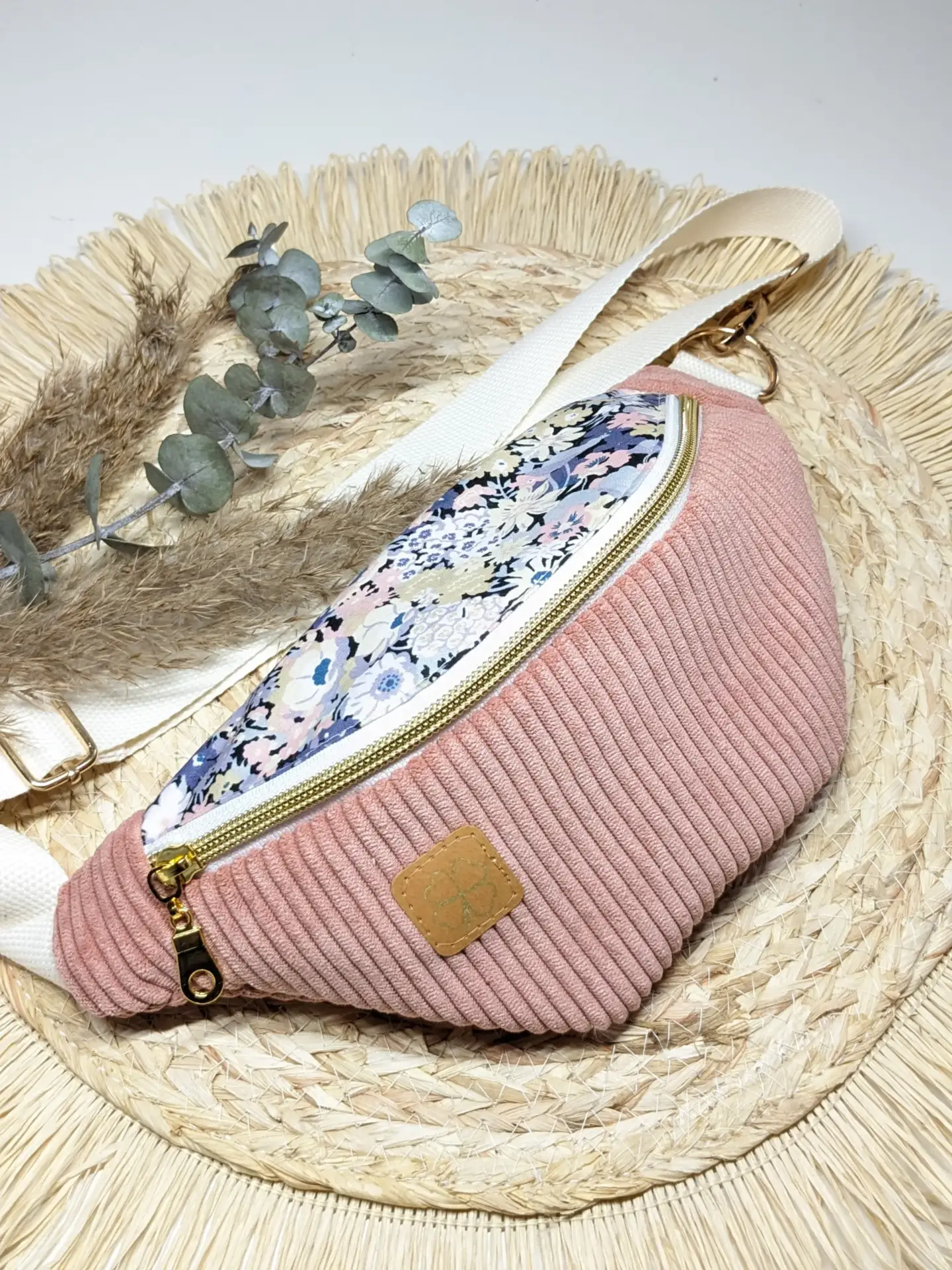 Sac banane velours côtelé Vieux rose – Fleurs | ENFANT | Rosée d’été – Image 7