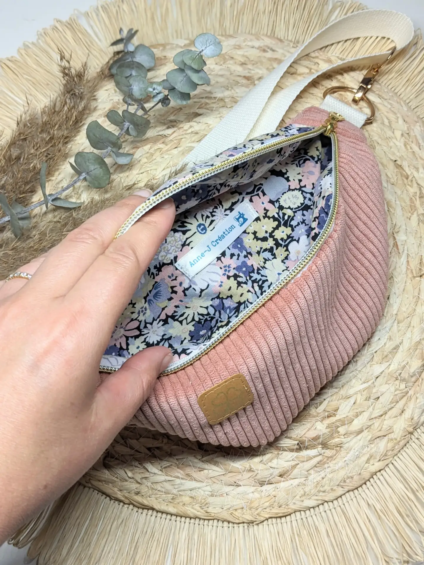 Sac banane velours côtelé Vieux rose – Fleurs | ENFANT | Rosée d’été – Image 4