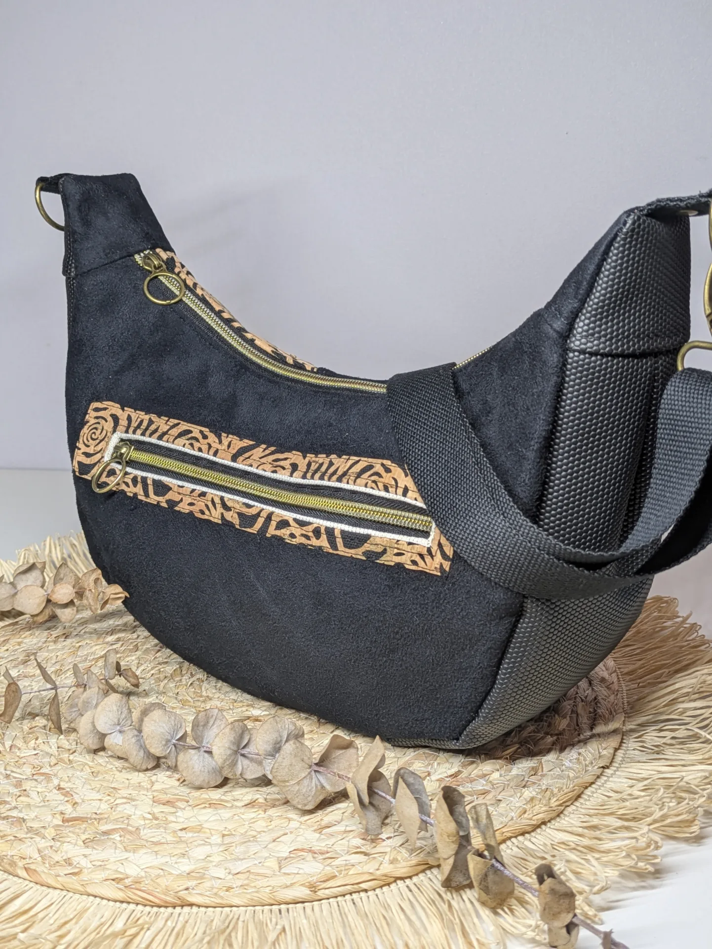 Sac bandoulière demi-lune femme – Liège rose – Image 5