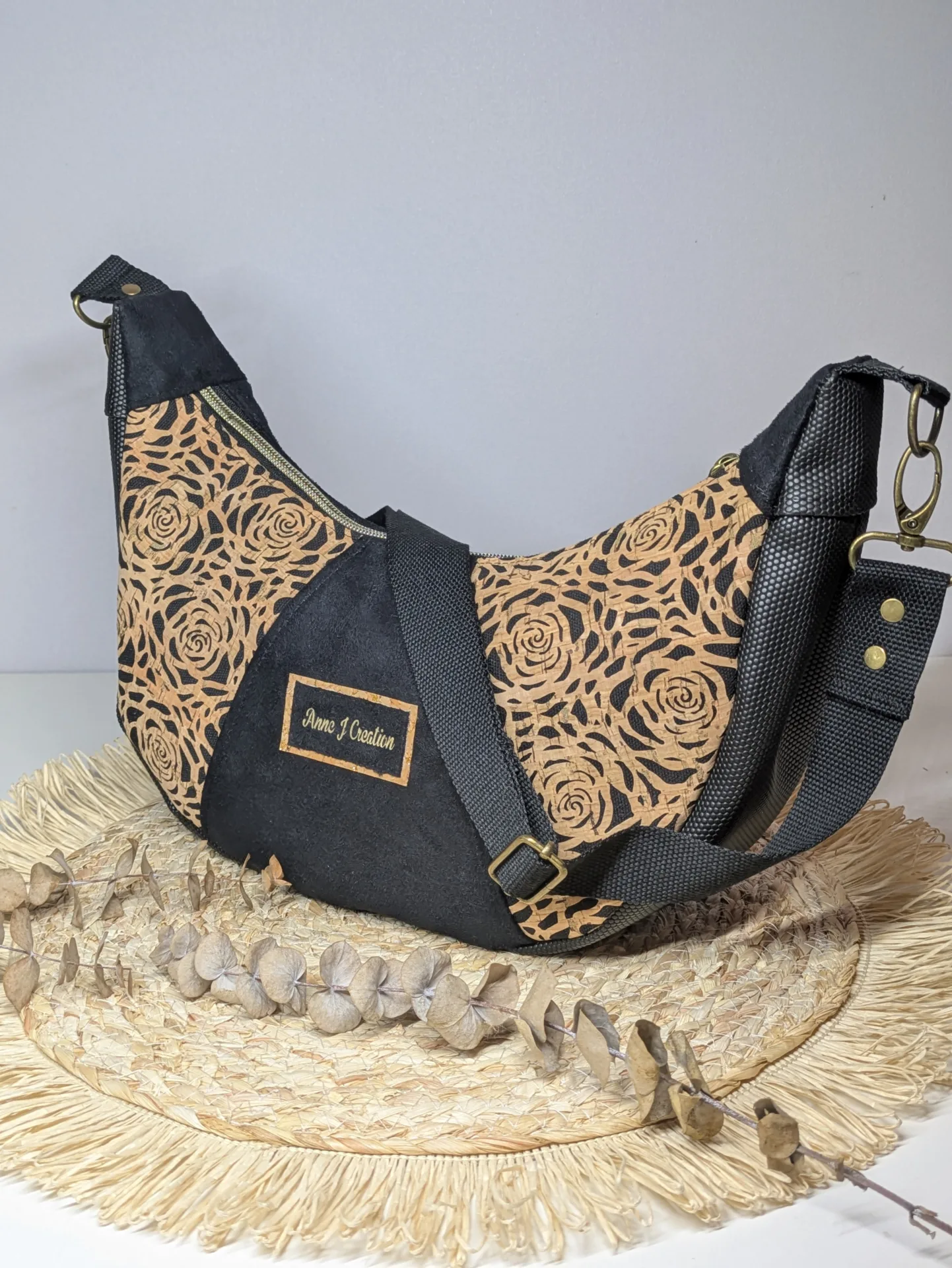Sac bandoulière demi-lune femme – Liège rose
