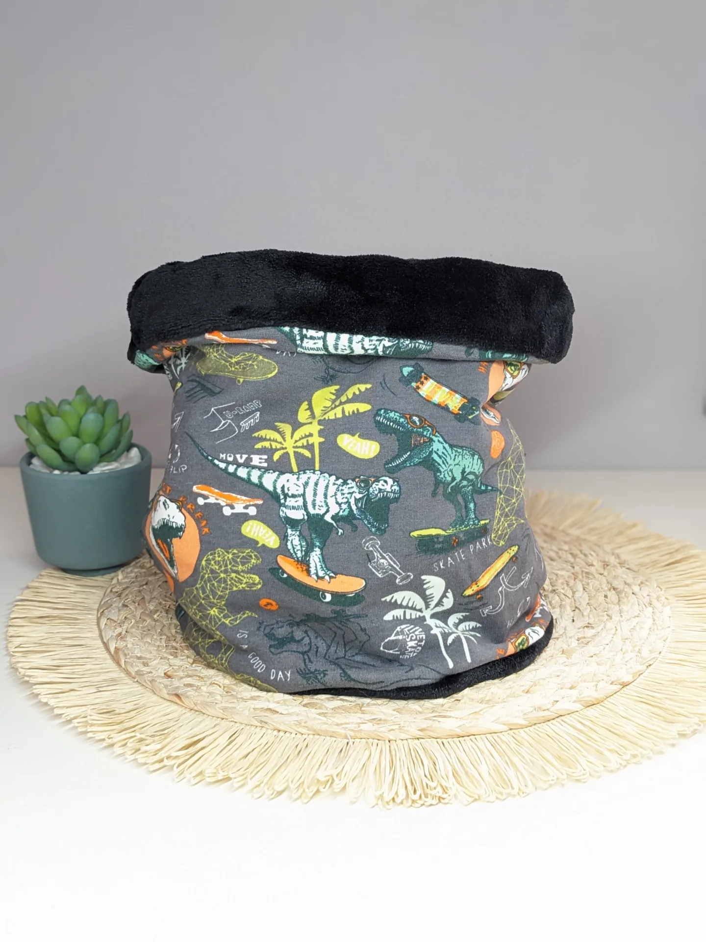 Tour de cou, Snood enfant – Dinosaure skate – Fait main