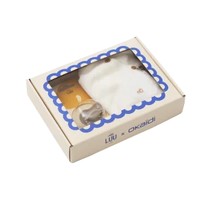 Coffret cadeau – Tétine LUU Kids 0–3 Sand Storm + Cardigan tricoté et pantalon bébé OKAIDI