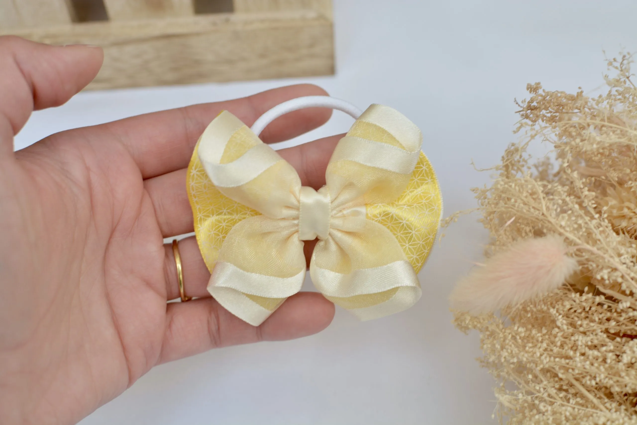 Maxi nœud élastique Jaune et blanc – Image 2