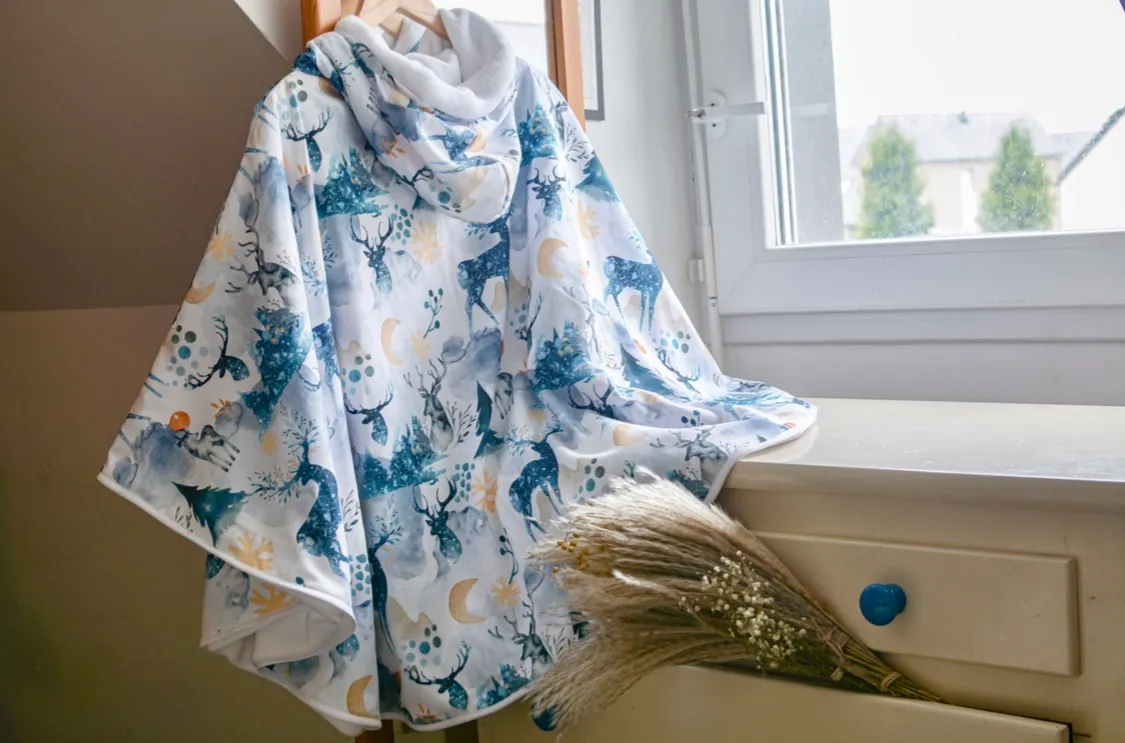 Poncho cocooning taille adulte – MOTIFS AU CHOIX – Image 2
