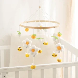 Mobile bébé – Louise l’abeille