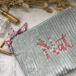 Trousse de toilette personnalisée en velours côtelé