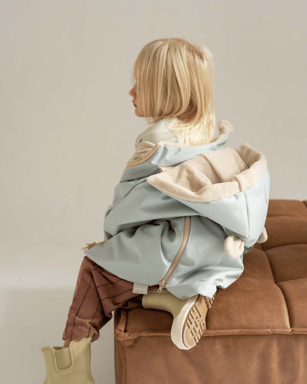 Poncho voiture imperméable en laine mérinos 3-6 ans Sage Green – Piapimo – Image 5