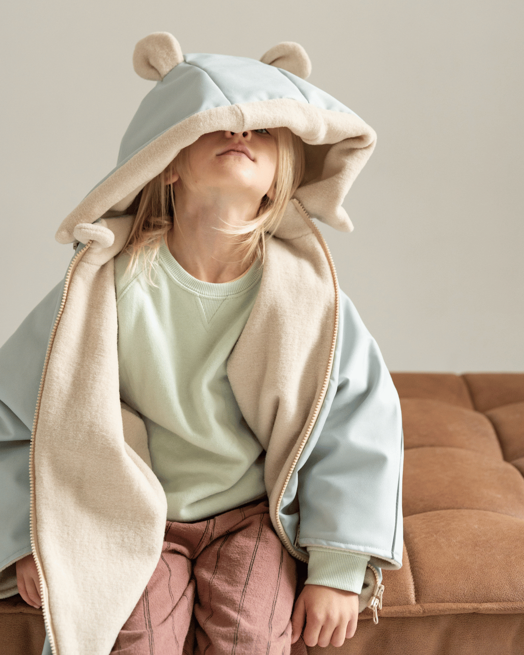 Poncho voiture imperméable en laine mérinos 3-6 ans Sage Green – Piapimo – Image 4
