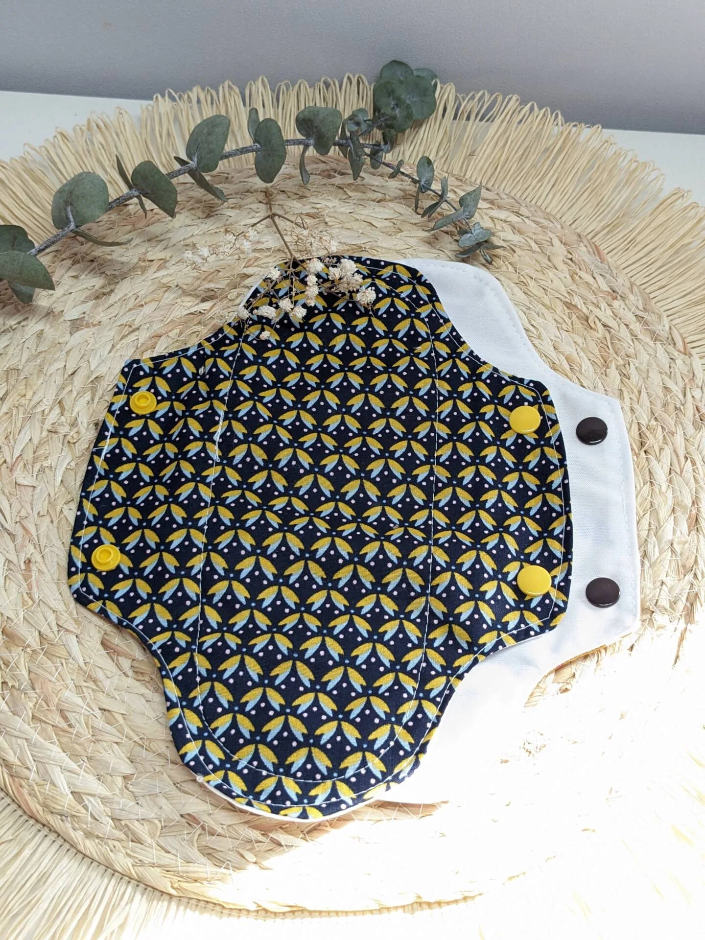 Serviette hygiénique pour flux moyen – Image 6